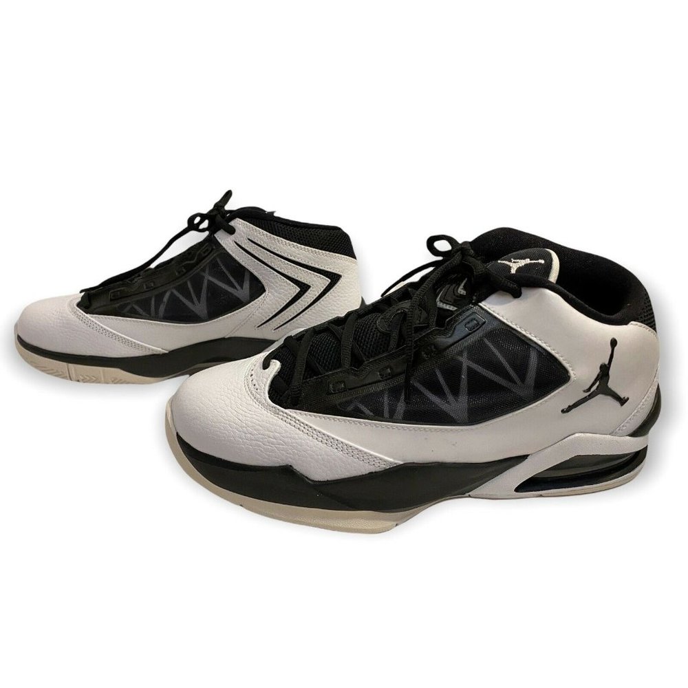 Nike Air Jordan Flight The Power 487207-001 Size 9.5 White Black Basketball NEW!